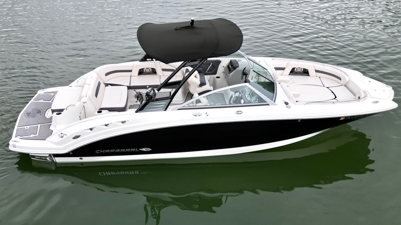 SOLD - One-Owner, FreshWater - 2018 Chaparral Sunesta 264 Surf Boat on Norris Lake TN