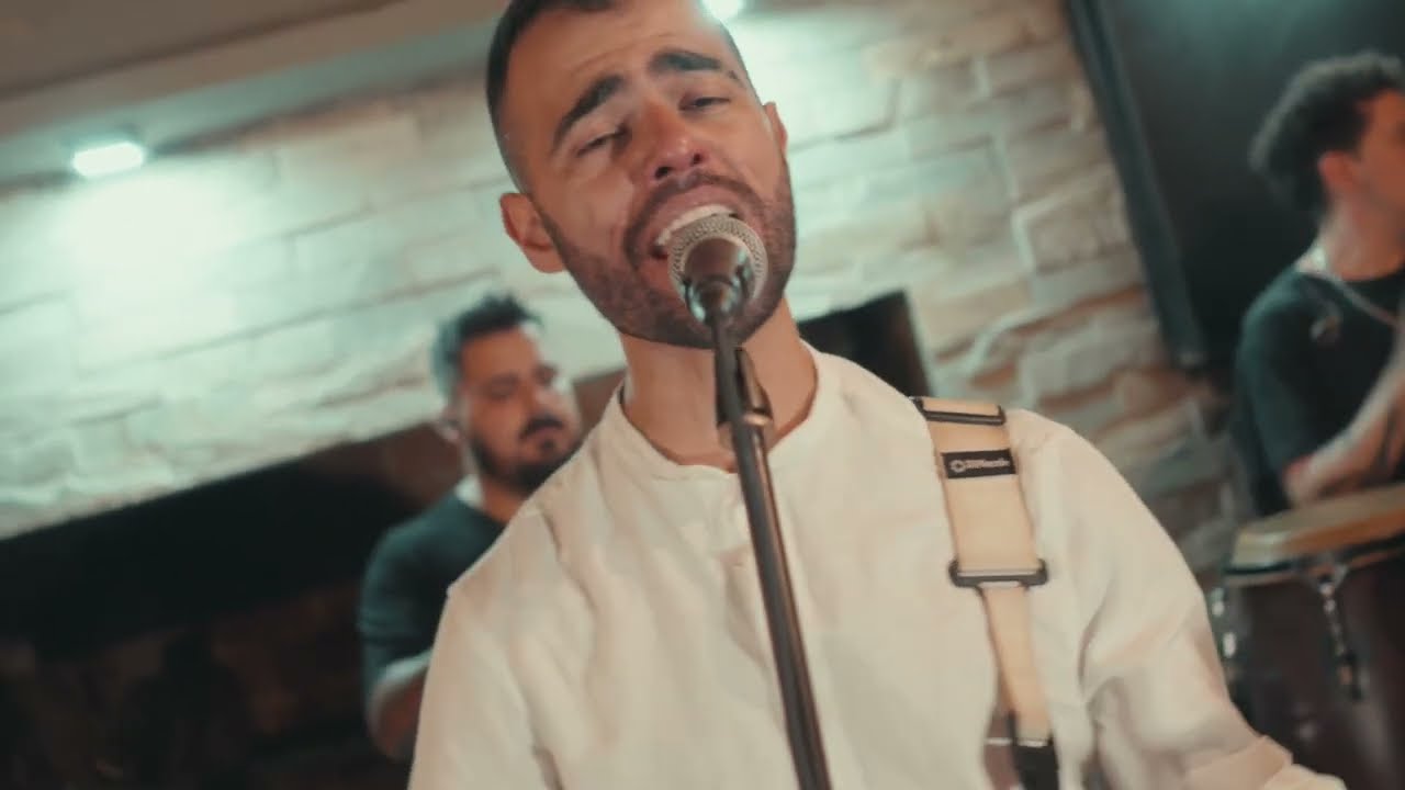 Gonzalo Castillo - Enganchados