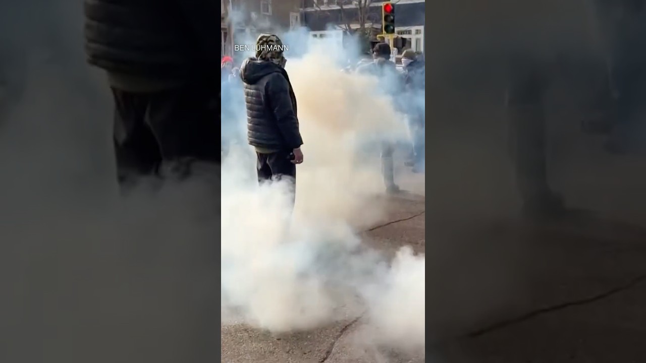 Minneapolis Protesters Tear Gassed by Federal Agents