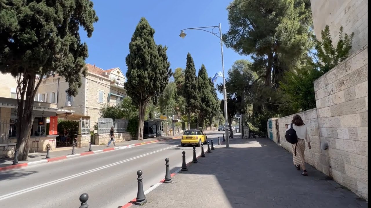 Jerusalem. Emek Refaim St. German colony.