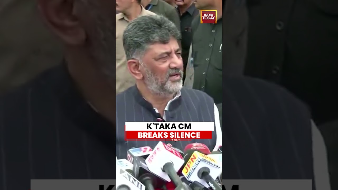 'No Problem': Karnataka CM DK Shivakumar On Meeting Congress Leadership Amid Leadership Buzz #shorts
