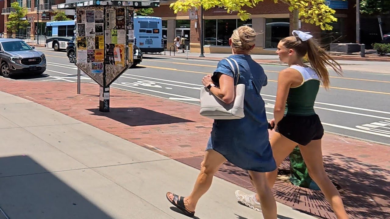 Chapel Hill Walk [4K] #unc #chapelhillnc #walkingtour #campustour