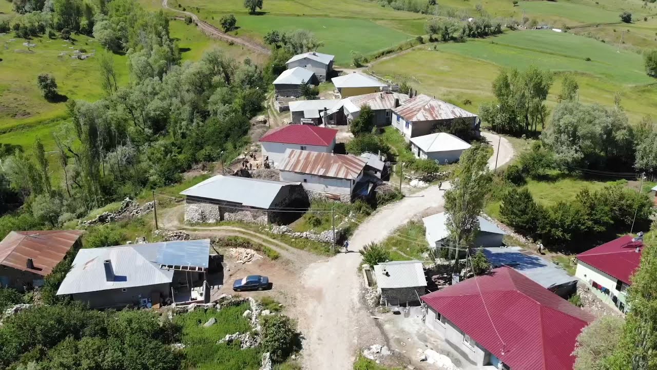Sivas Yıldızeli Danışment köyü Dron çekimi