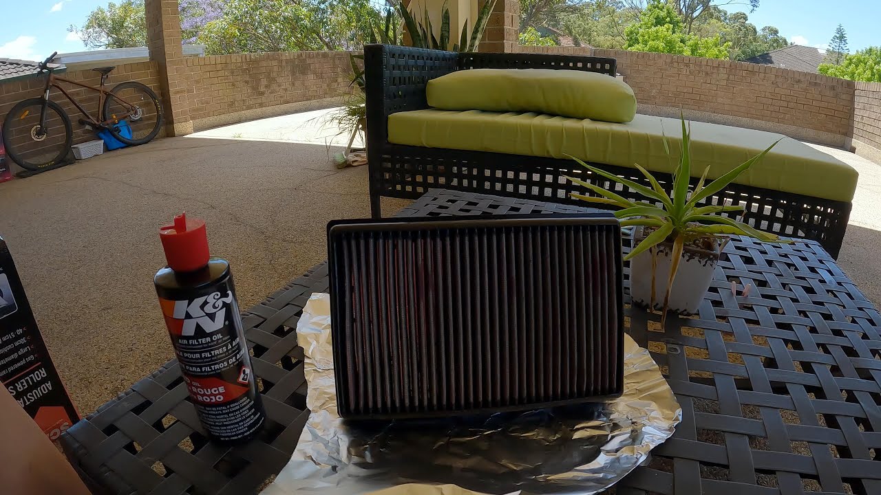 How to remove and clean air filter on a BMW S1000rr