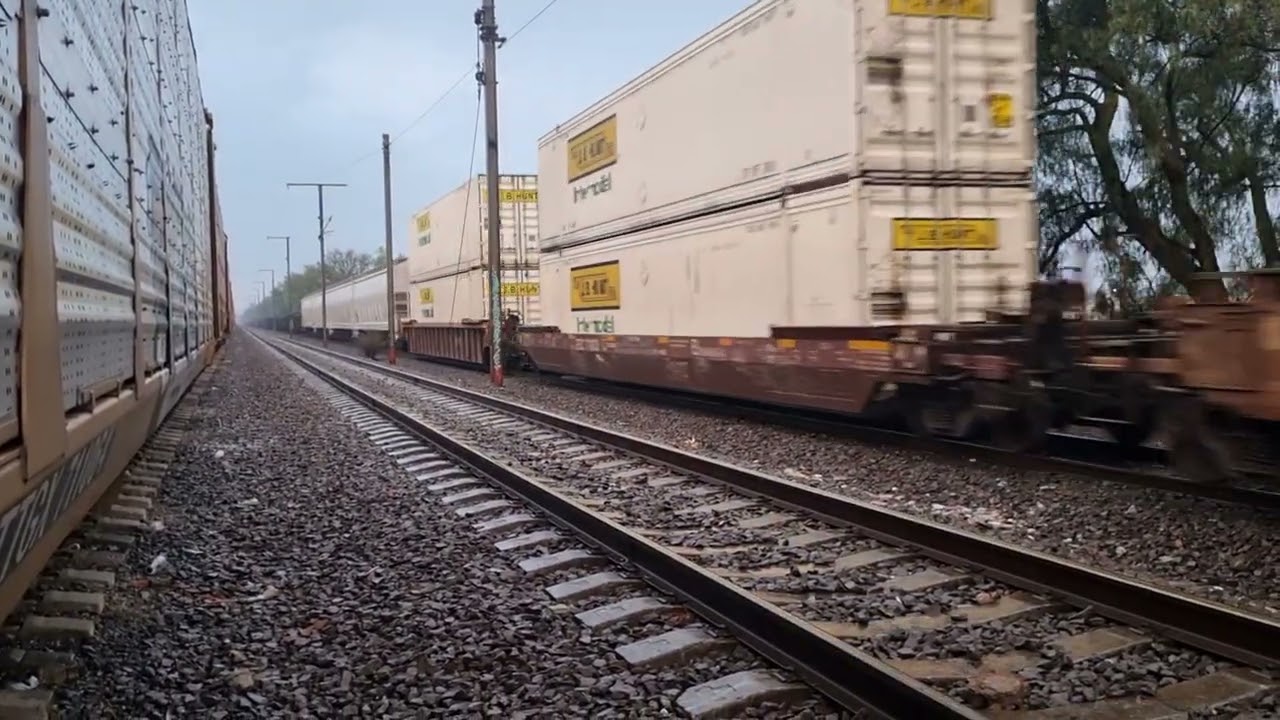 FXE 4644 4069 IPNMX INTERMODAL PIEDRAS NEGRAS MÉXICO AL SUR CON SALUDO DEL MAQUINISTA 
