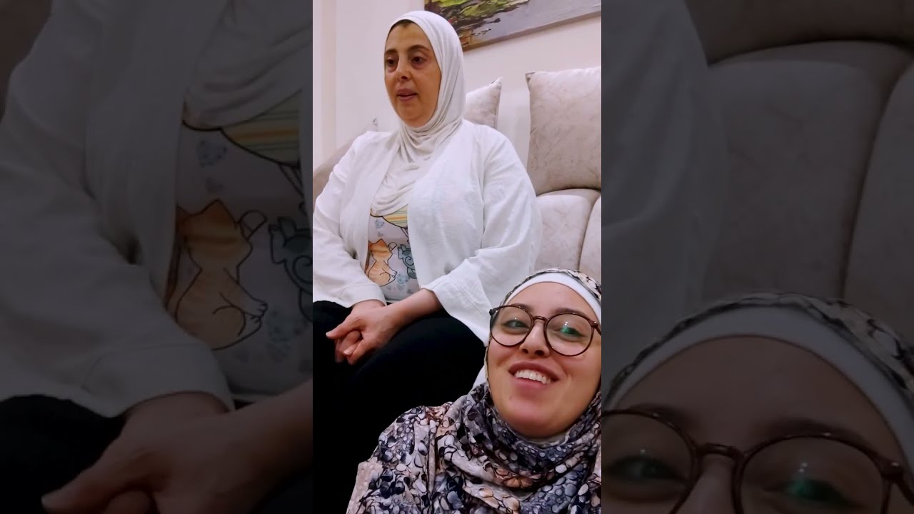 أنا و ماما 😂