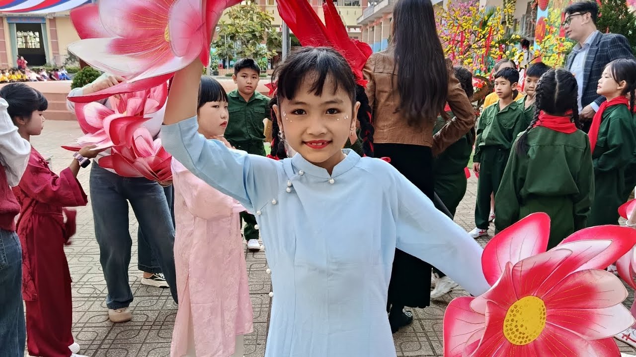 09 Hội xuân của em 🌸🏵️🎇🎆