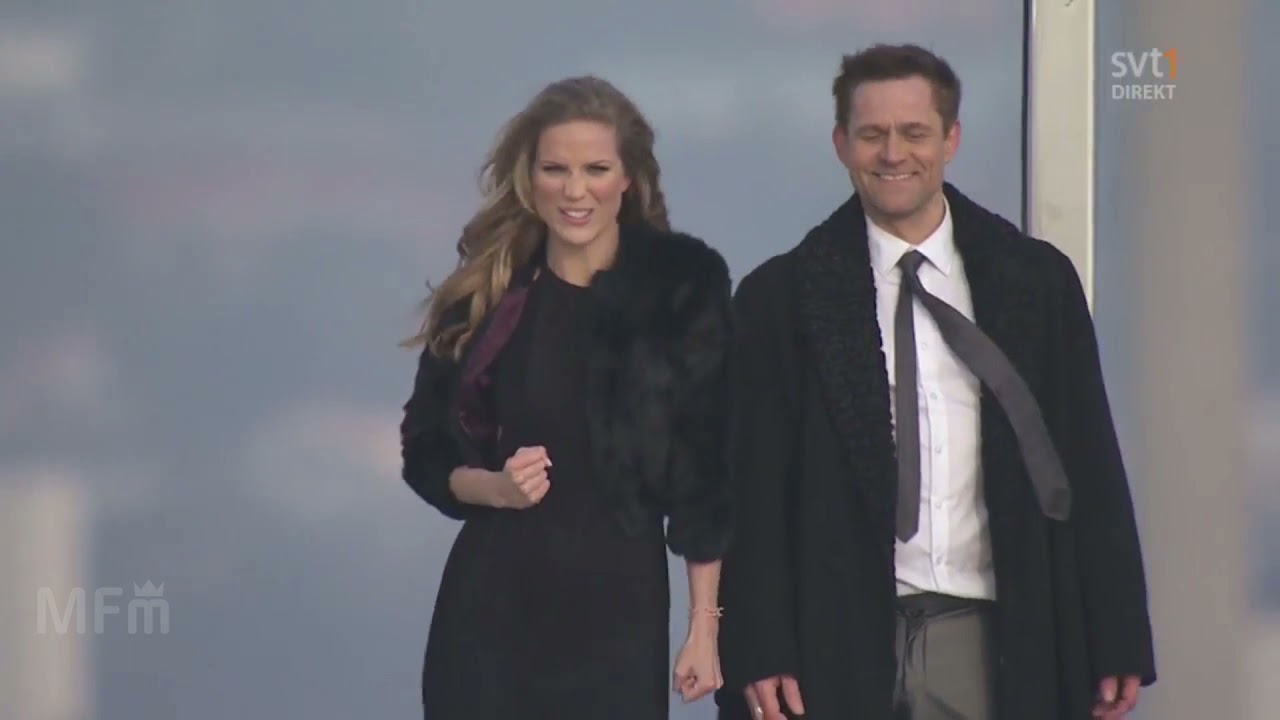 Marie Serneholt & Rickard Olsson - Melodifestivalen 2011 - Opening Act