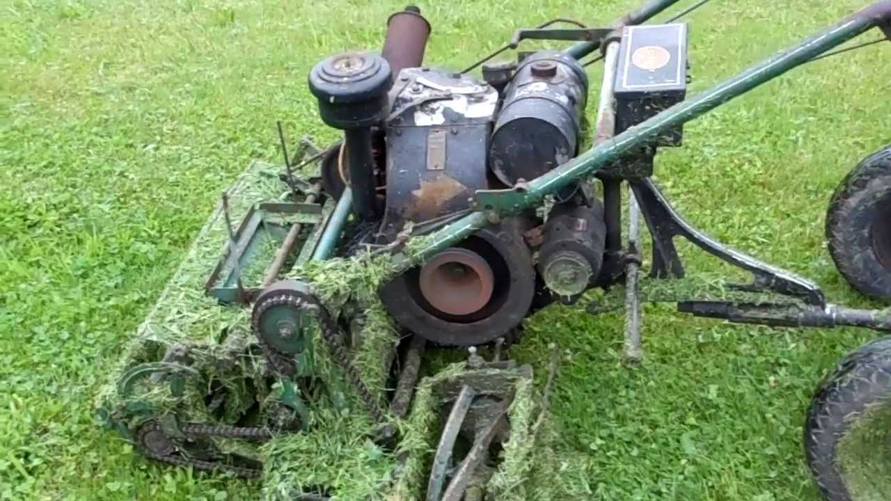 1936 locke triplex with Briggs KR