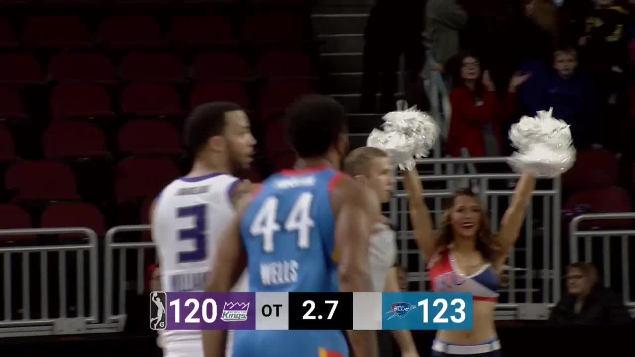Dez Wells with 31 Points vs. Stockton Kings