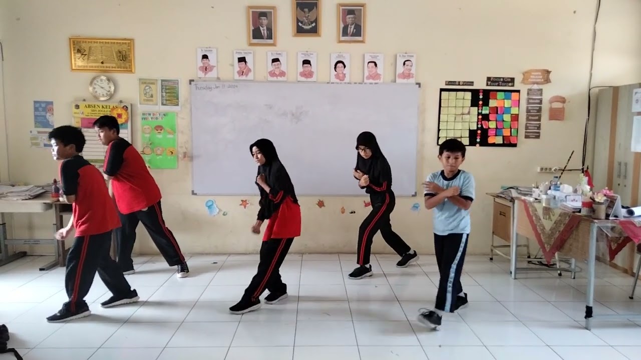 Praktik Maen Pukul Jurus 3 dan 4 Kelompok 2 SDN JOGLO 03