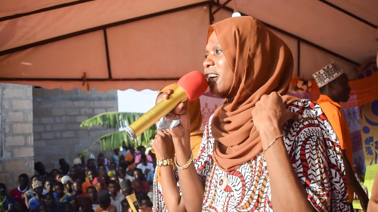 UKHTY ADILA ATOA QASWIDA MPYA 2024 AIZINDUA KATIKA KIJIJI CHA NUNGWI KUWAPONGEZA WANA MUNAWWARA