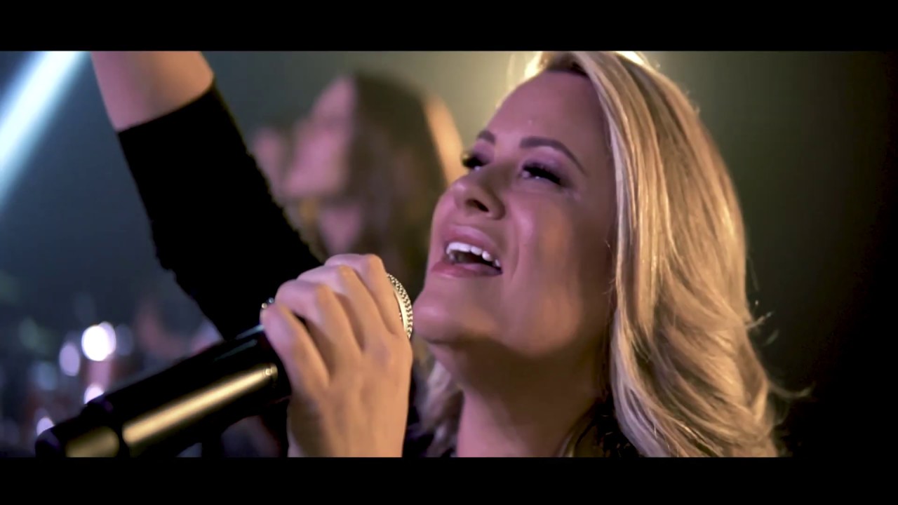I Give Myself Away (With Brooke Cooley) | Aline Silva