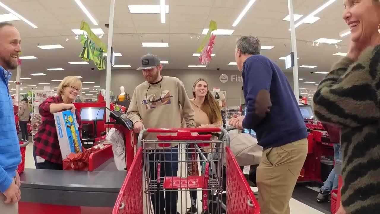 Pay It Forward 2022 - Random Acts Of Kindness - Mercedes-Benz & BMW of Myrtle Beach