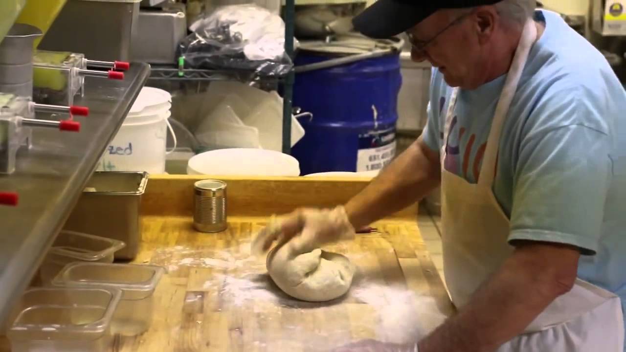 YoYo Donuts fries up original Salvation Army recipe