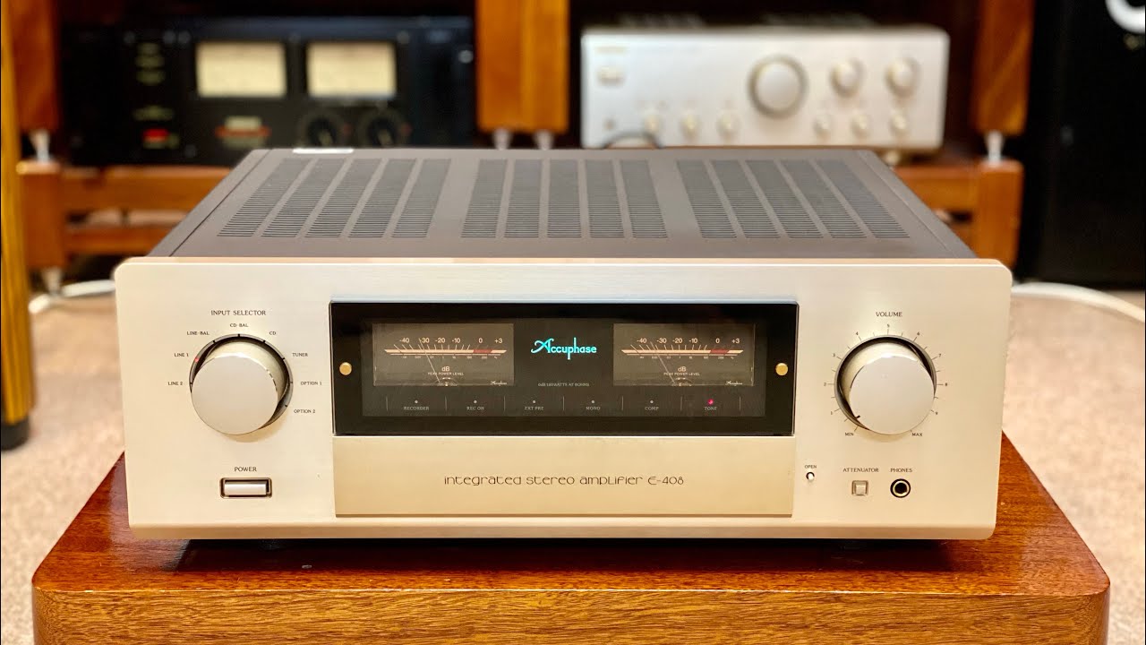 Accuphase E408 các bác fan acuphase đừng bỏ qua ạ