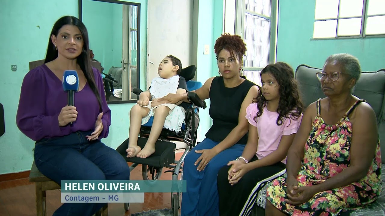 Família de Contagem, na Grande BH, luta por cirurgia para filho com paralisia cerebral