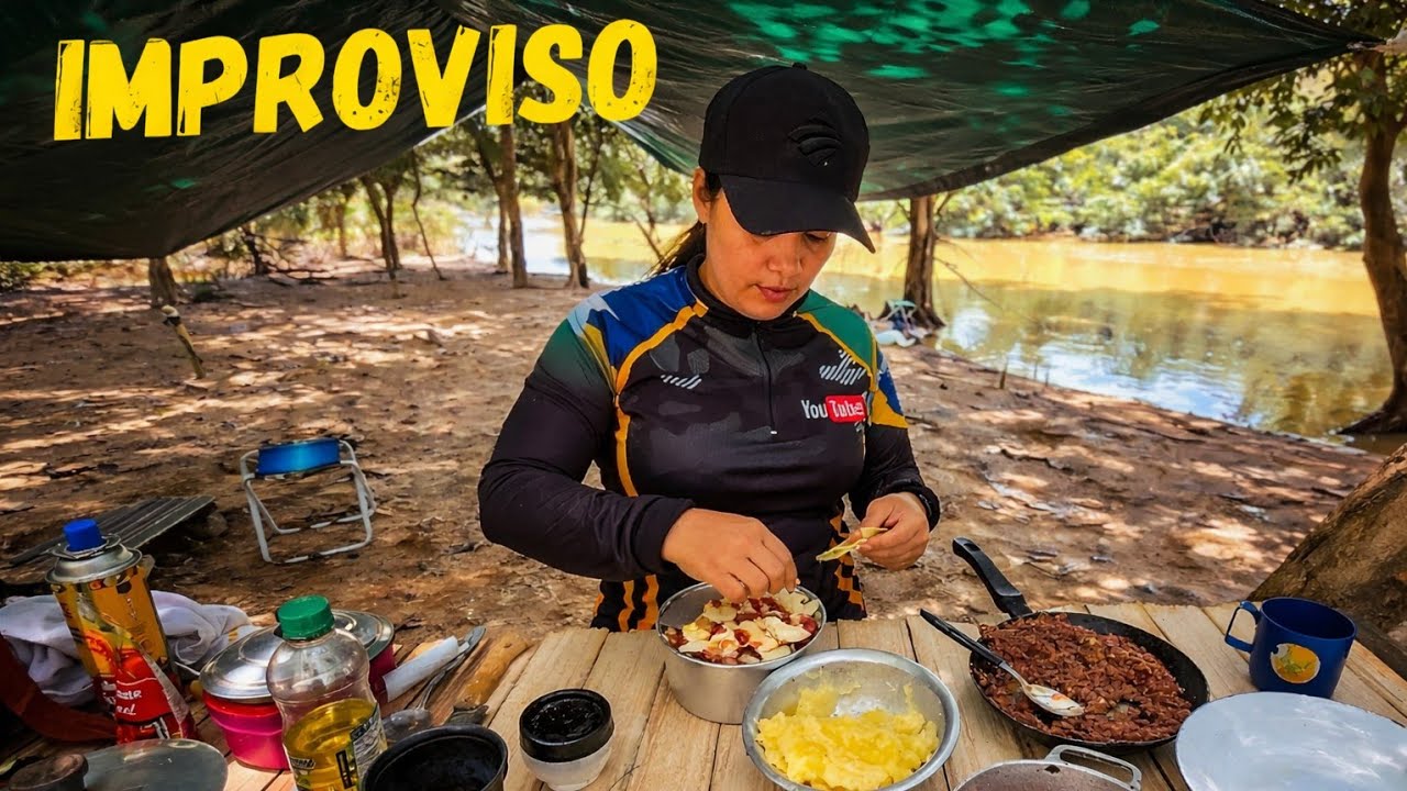 Acampamento ,FOGÃO A LENHA IMPROVISADO NO CHÃO! 🪵🔥  e Visita INESPERADA de uma VACA com Bezerro 😱🐄.