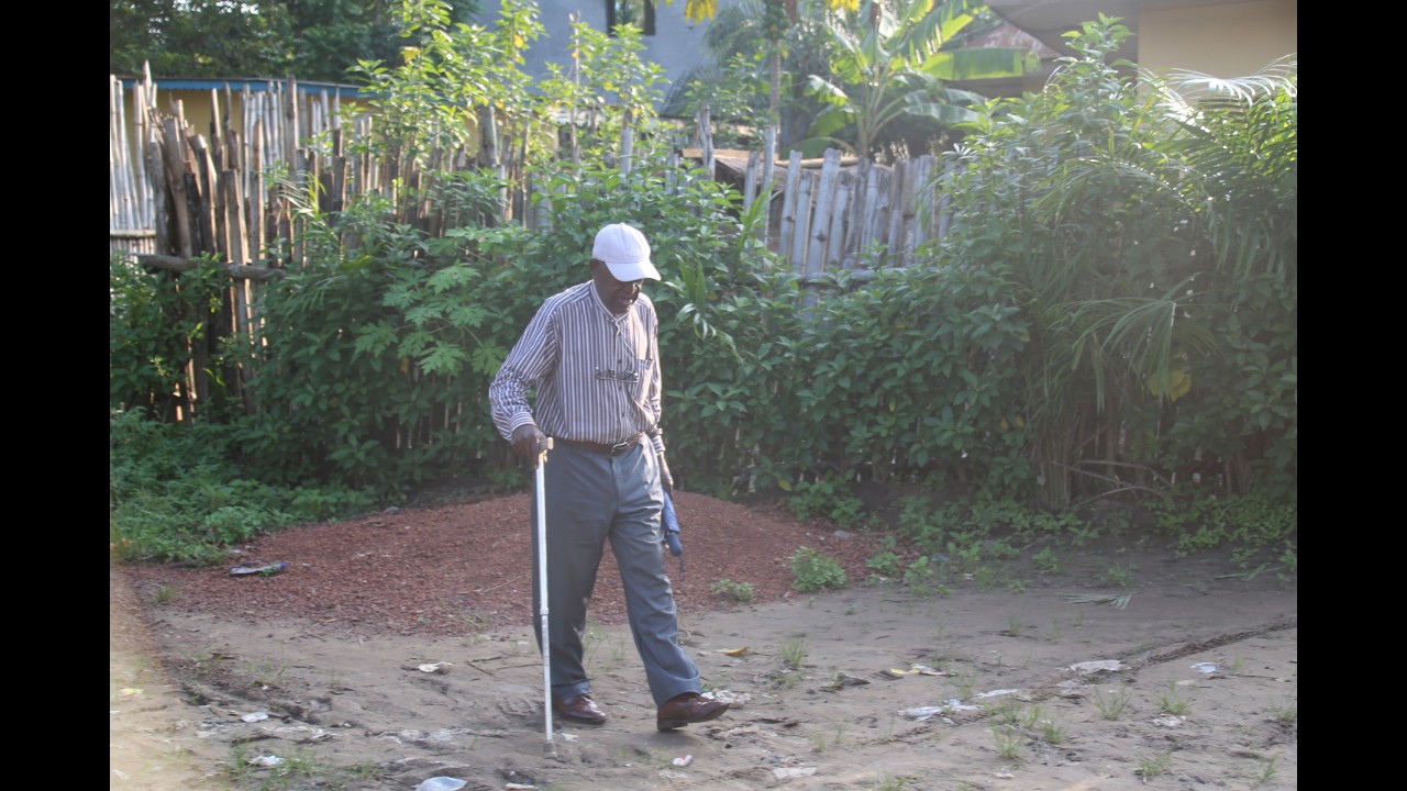 DOCUMENTAIRE DE GASTON BOBWA