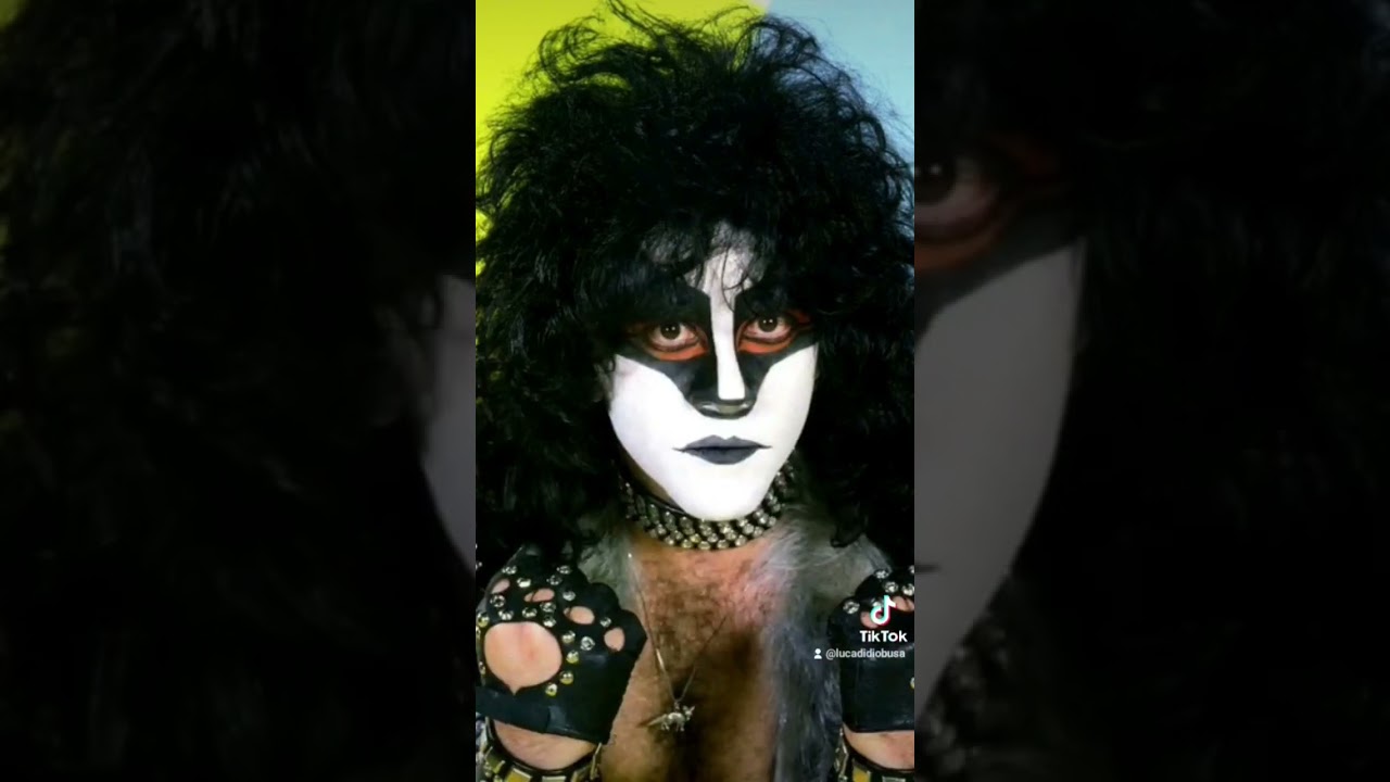 ERIC CARR: L'ADDIO INSIEME A FREDDIE MERCURY. 