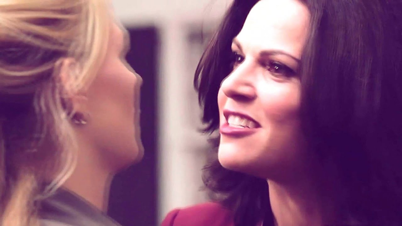 Swan Queen - Crazy In Love
