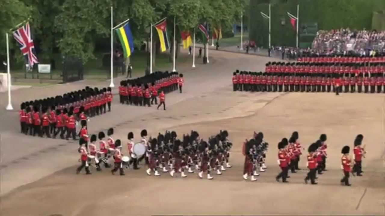 1 Trooping the Colour - Scots Guards, Pipes and Drums