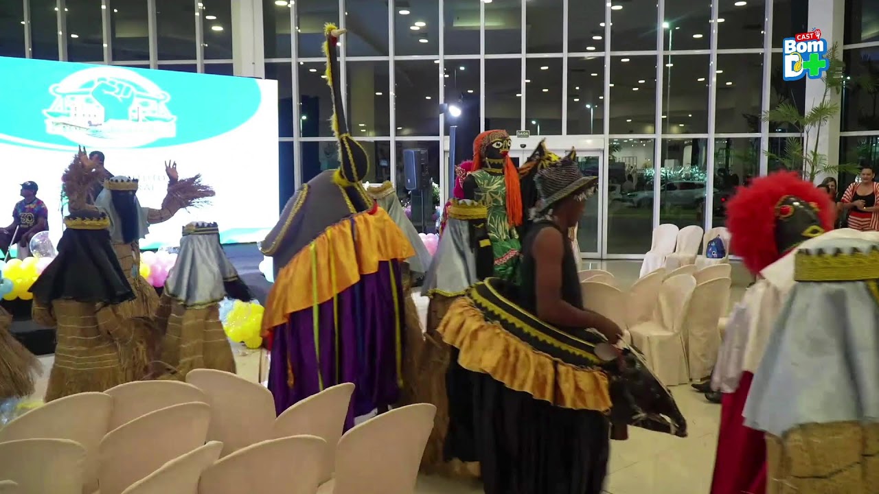 PRAÇA DE JUSTIÇA E CIDADANIA - REISADO ENCANTO DA TERRA