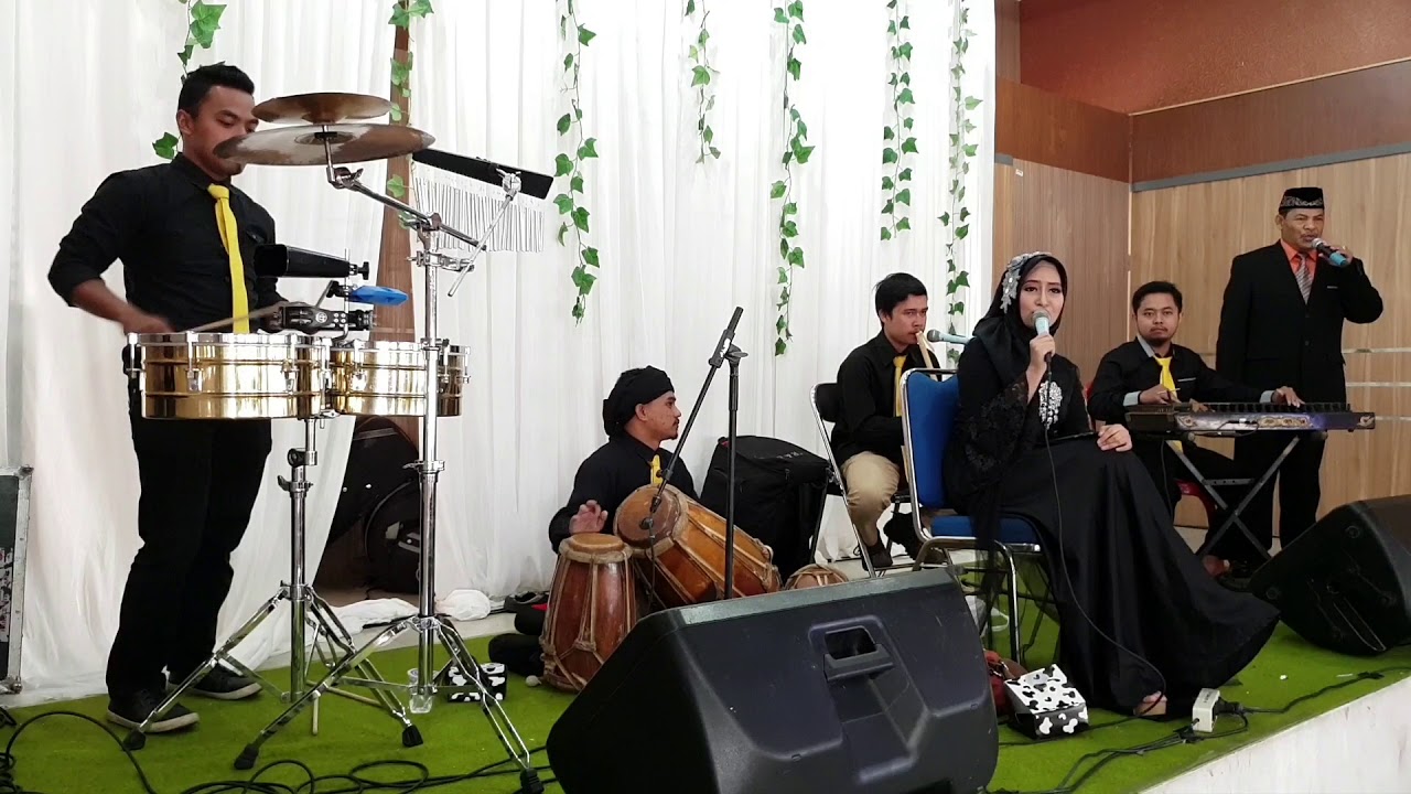 Kembang Implengan : Nelsyadela