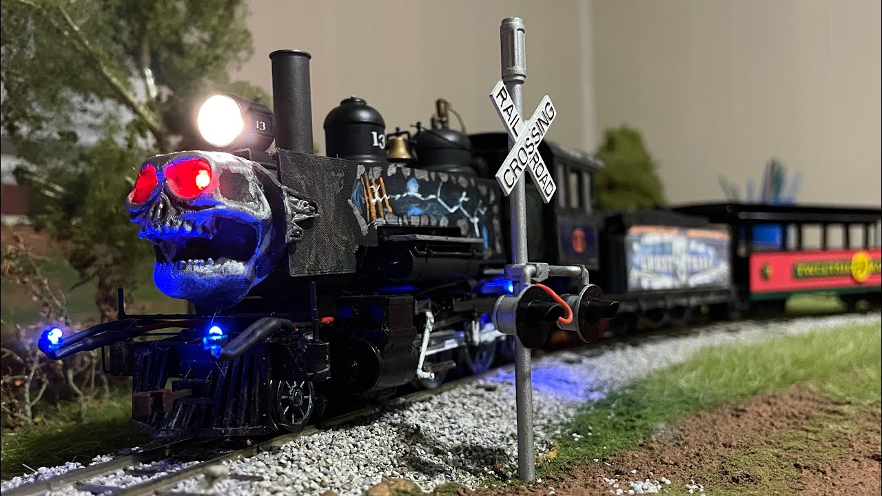 Tweetsie Ghost Train models in On30