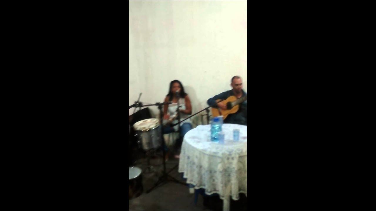 Keilla Regina e Grupo feiti&ccedil;o de mulher no pagode