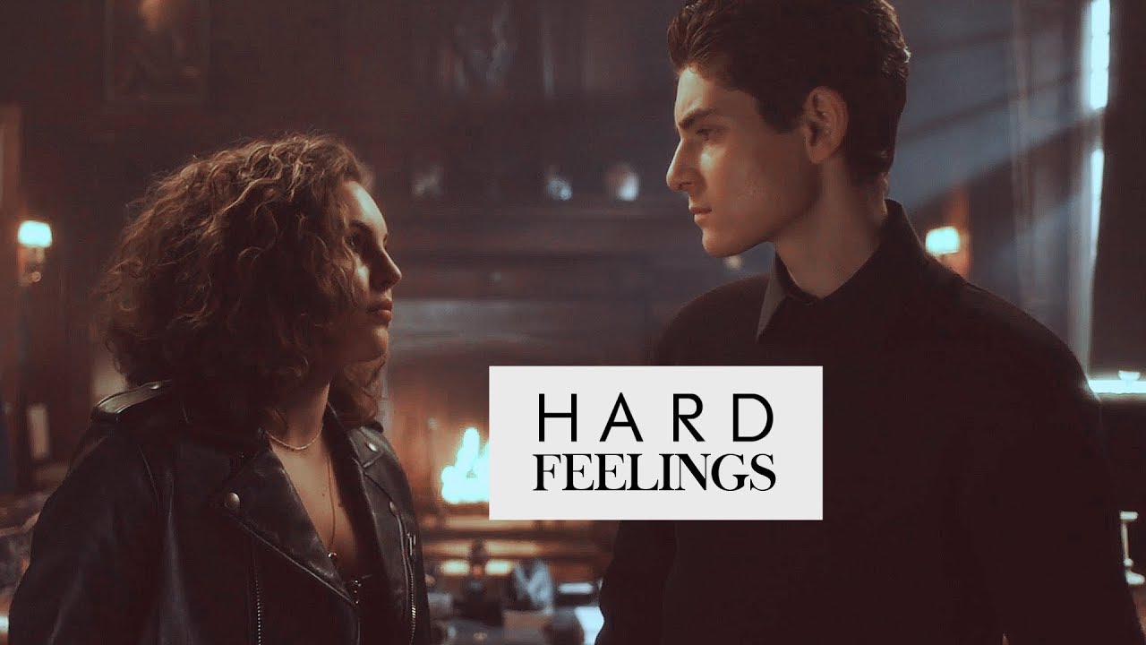 Bruce & Selina [Hard Feelings]