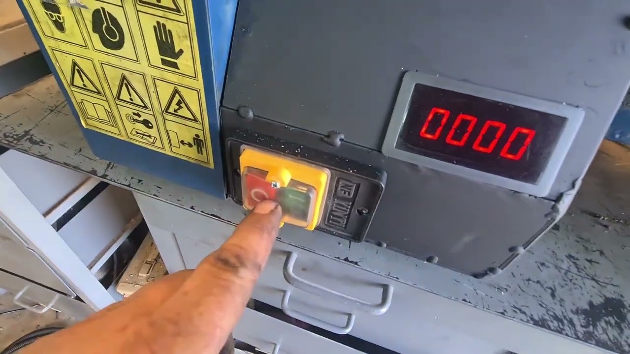 Cambio el motor de mi torno a uno trifasico con variador de frecuencia