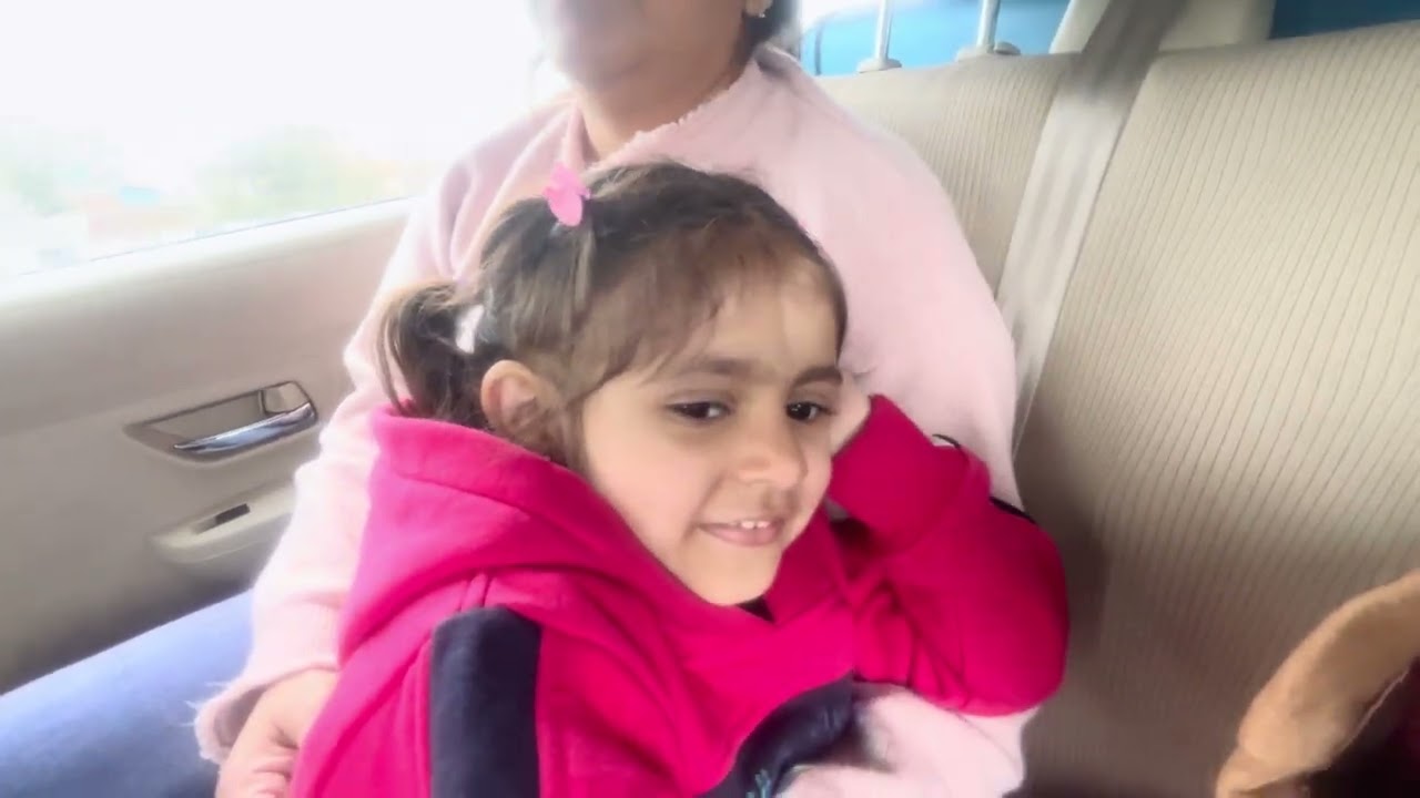 Zindagi hai ek safar or hum BSs safar hi kr Rhee hai 😁😁🤣🤣😜😜😍❤️❤️🧿🧿✨✨