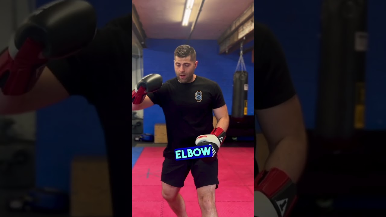 How to Throw the Straight Right-Keep Your Elbow tucked in! #shorts #youtubeshorts #ytshorts