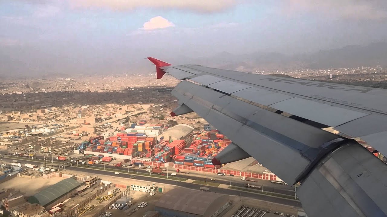 Avianca Airbus A320 landing at Lima, Peru