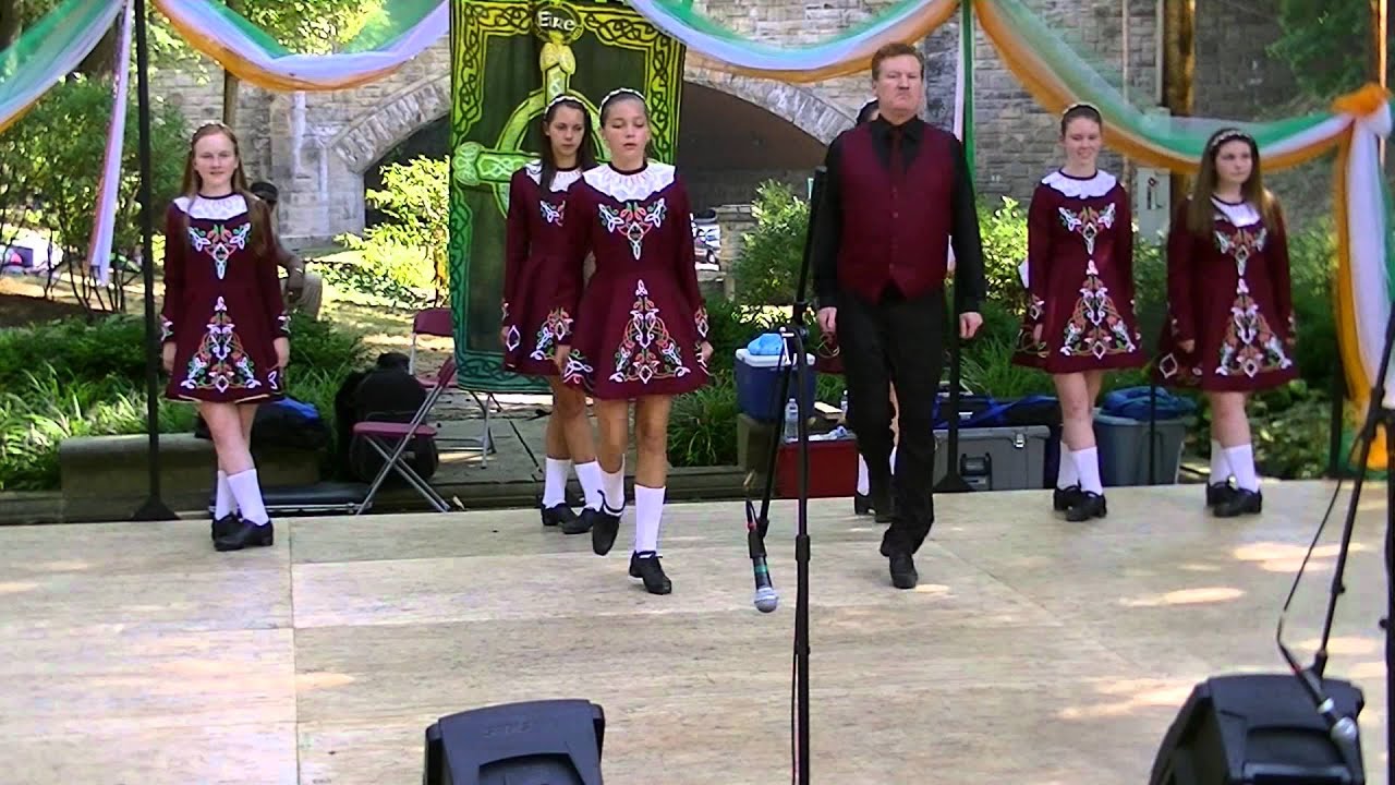 Solo Hornpipe by Murphy Irish Dancers