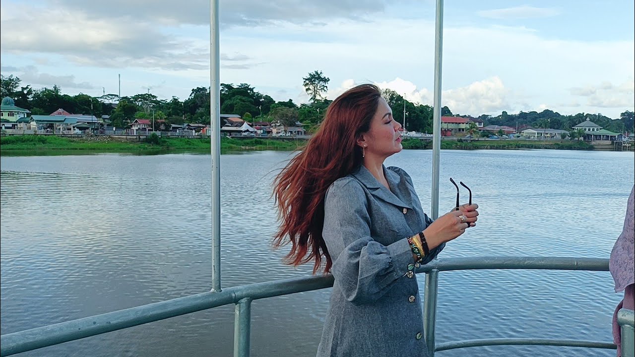 Jean Sanara is live! Royal Cruise Kuching