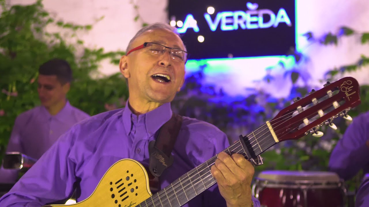 SOLO QUEDARE - INTERNACIONAL TRIO SIN FRONTERAS (((VIDEO OFFICIAL)))
