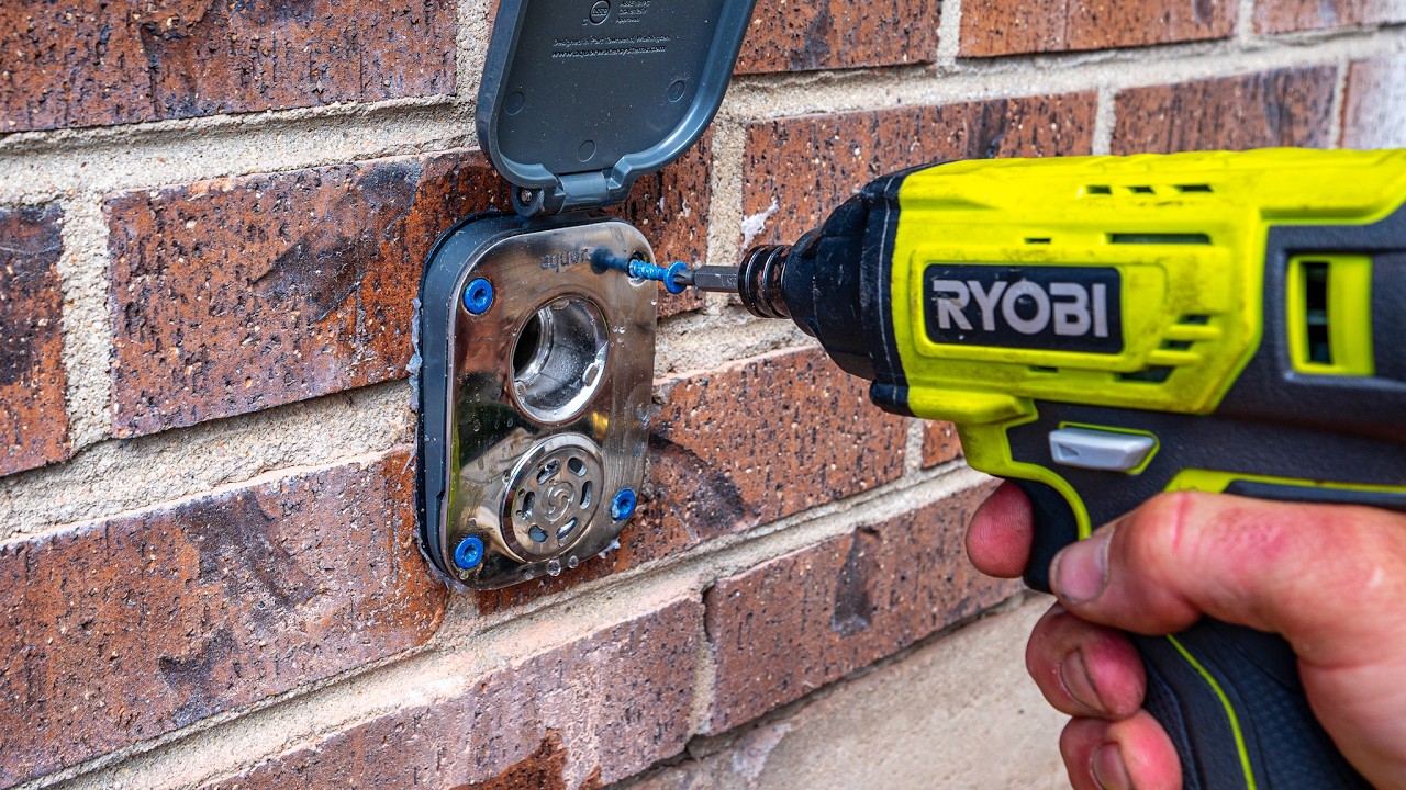 Aquor House Hydrant V2+ Outdoor Faucet Install on Brick Wall
