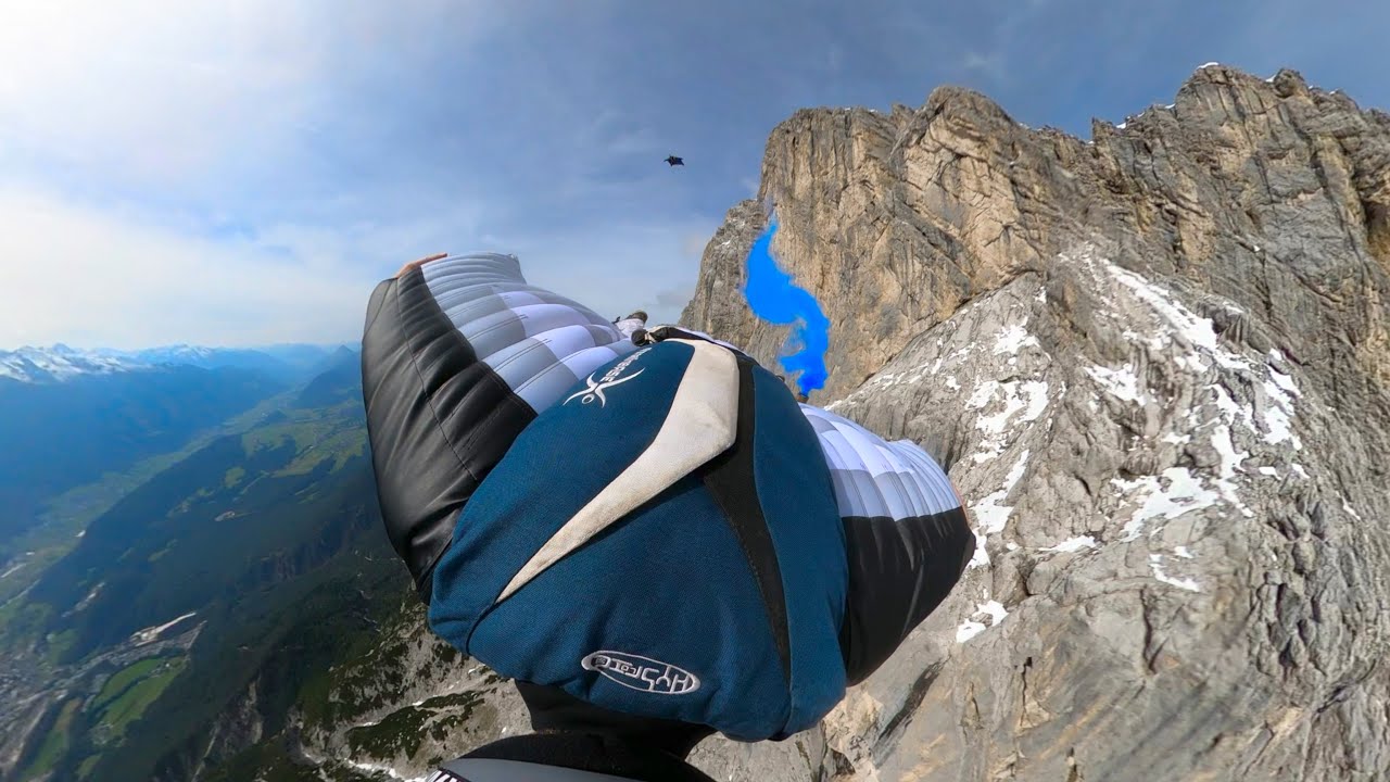 Wingsuit Base | High mouth