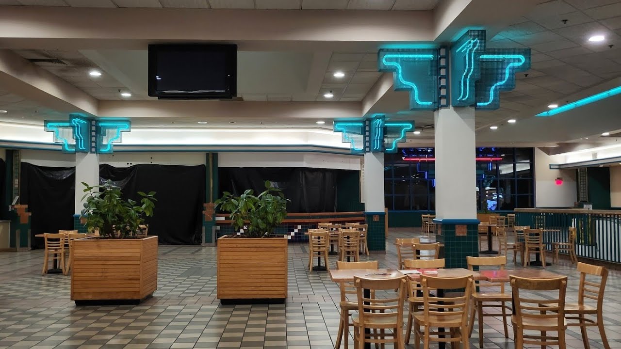 nighttime neon food court ~ berkshire mall ~ dead mall ~ wyomissing, pa
