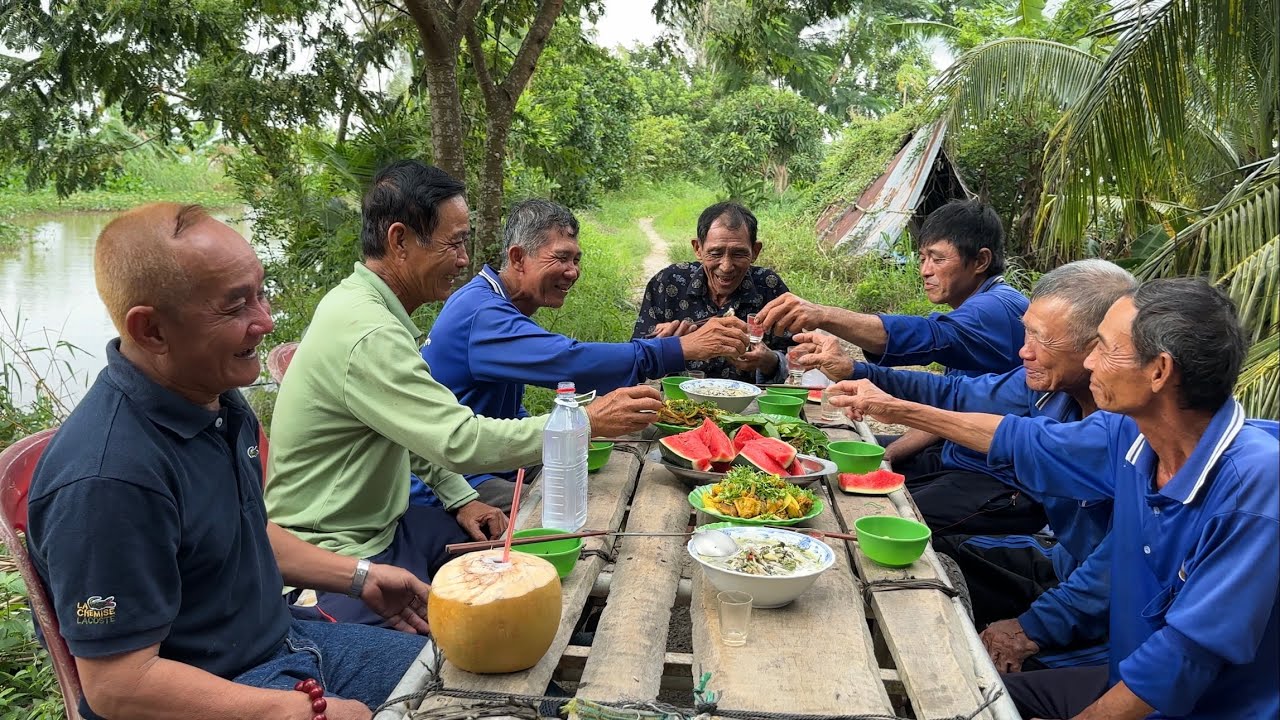 Xuôi Theo Dòng Chảy Đi Tìm Con Cá Đồng Mùa Nước Nổi Vê Nấu Canh Chua.Góc Làng Quê#968
