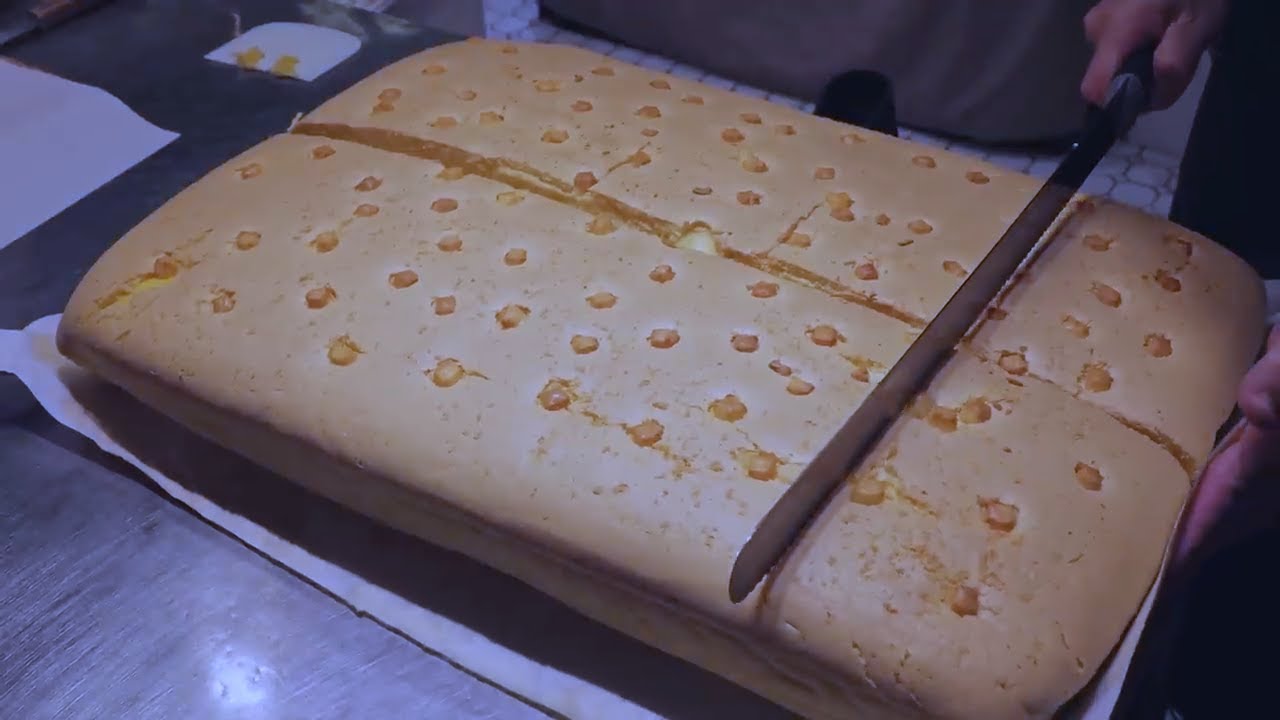 How to Make Giant Castella Cake |  - Taiwanese Food