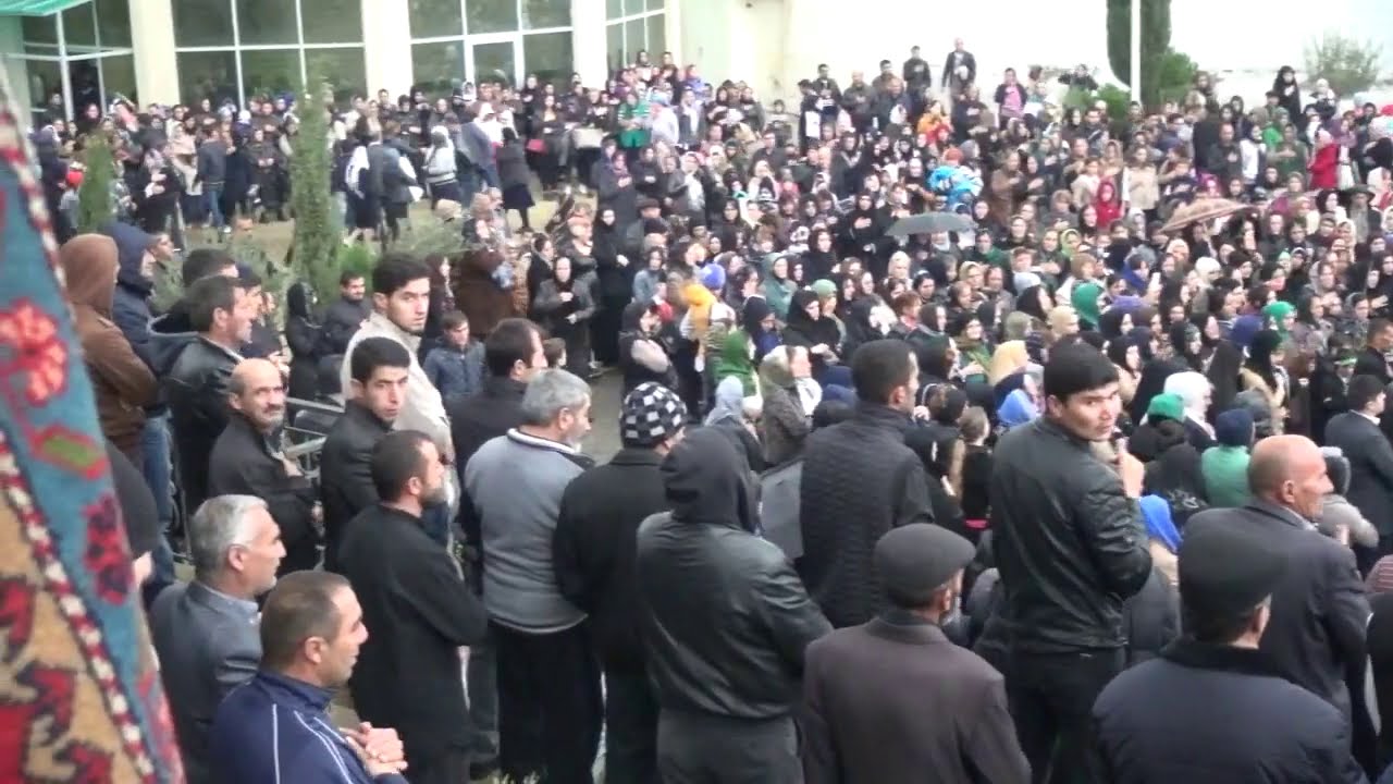 Məhərrəm ayı, Aşura (Sinəzən) - Buzovna. Hz. Əli (ə.) qədəmgahı.