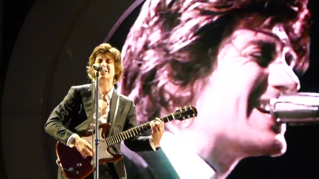 Arctic Monkeys - Mardy Bum live @ Emirates Stadium, London - June 17, 2023