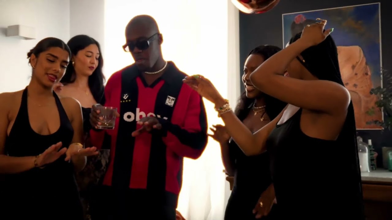 ZOOMEO - MUCHERE (Clip Officiel)