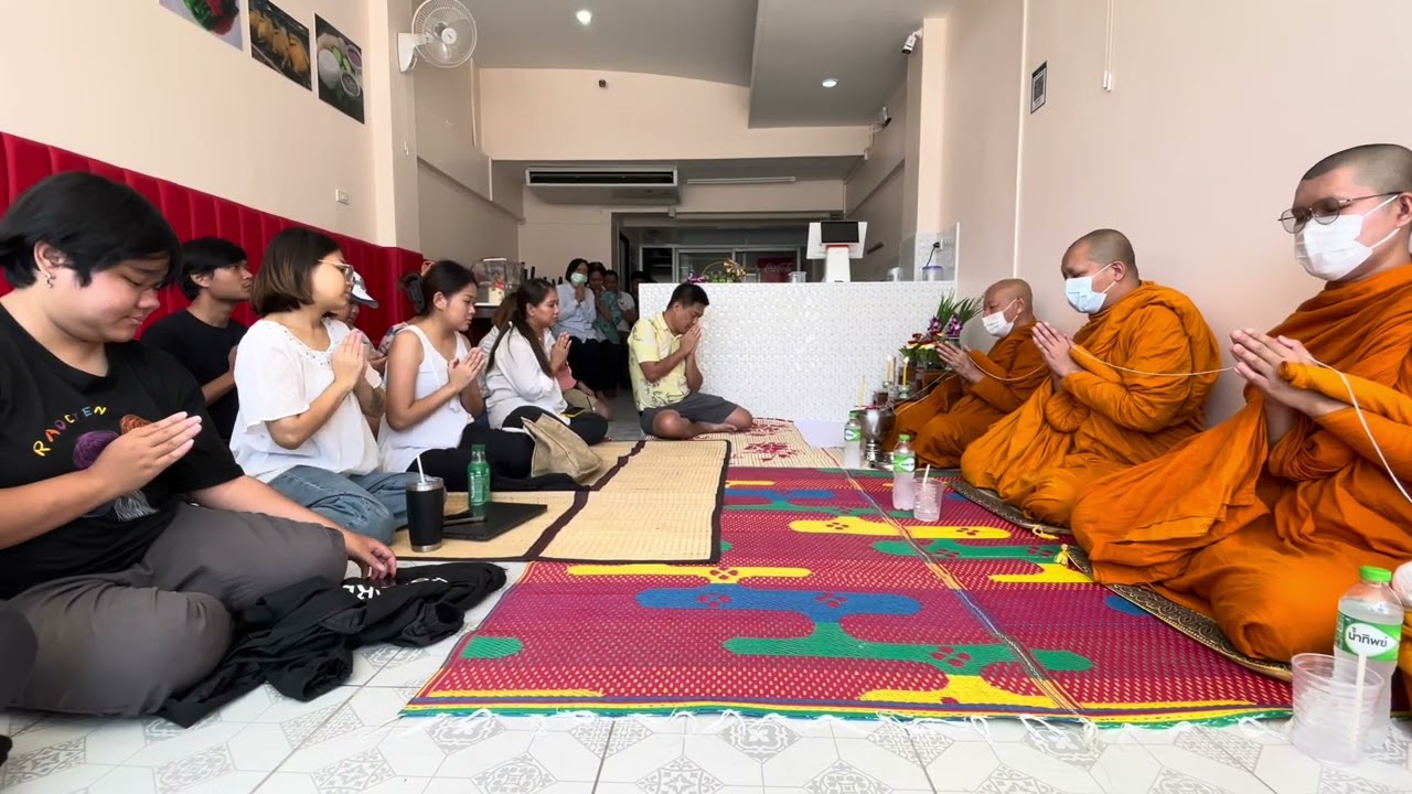 ทำบุญถวายเพลพระ