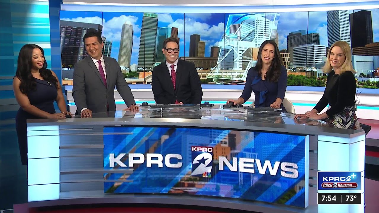 KPRC2's Amy Davis shares her first job on KPRC 2+ at 7