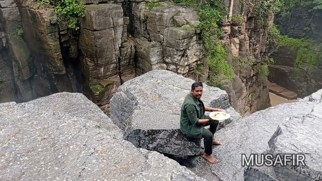 mitta waterfall