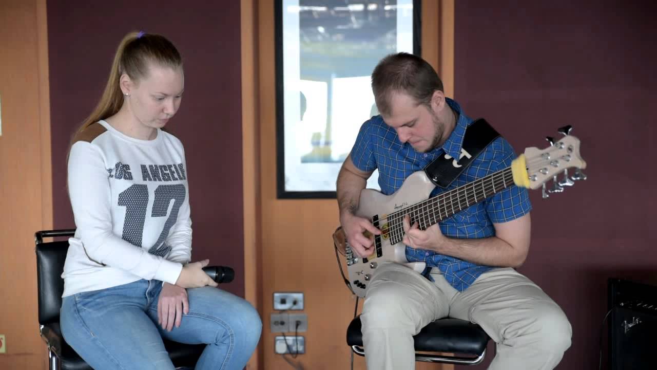 Bass & Voice Duo - shape of my heart (Sting)